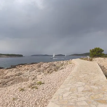 Apartment Krbelica 1 Primosten