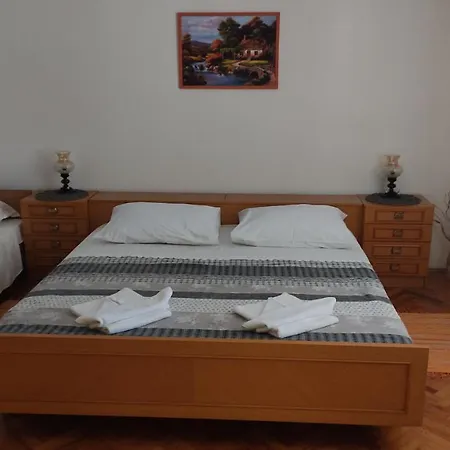 Krbelica 1 Apartment *