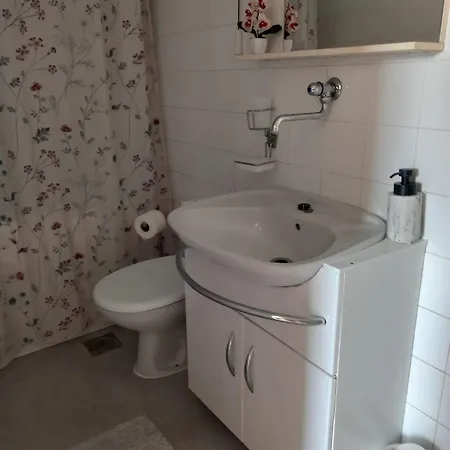 Krbelica 1 Apartman Primosten